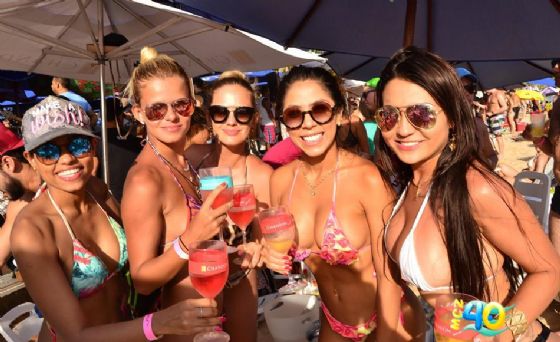 Lopana  ponto de encontro favorito de turistas que passaram rveillon em Alagoas